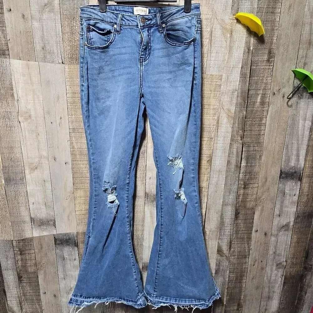Shyanne Mid Release Hem Side Slit Flare Wide Leg Jeans 29 Western Rodeo Distress - Picture 2 of 7